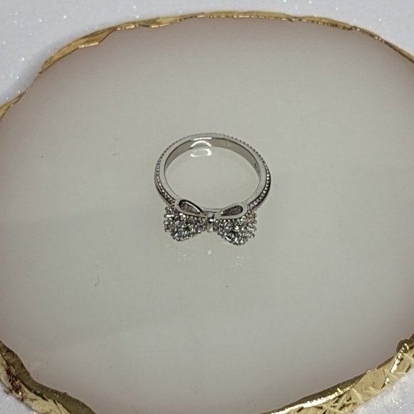 Bow Ring 925 Sterling Silver Cubic Zirconia Size 6 - Picture 8 of 9